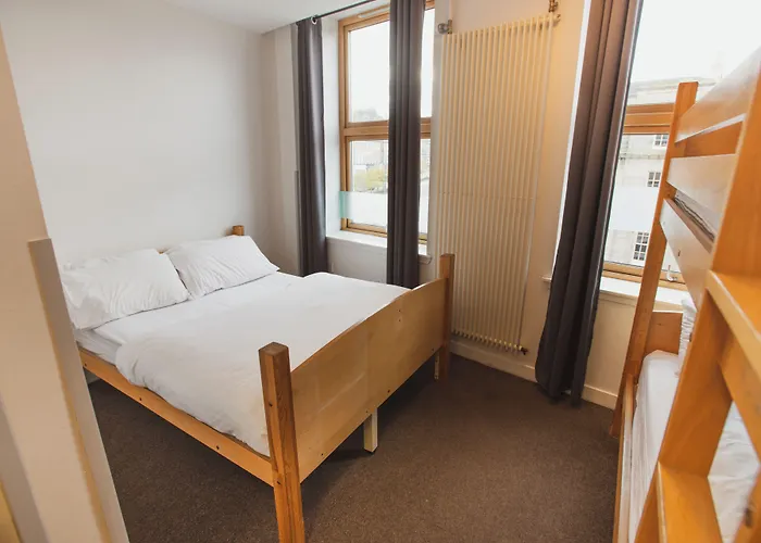 Edinburgh Central Accommodation *