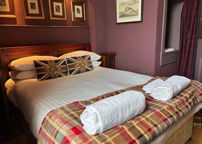 The Castle Esplanade אדינבורו