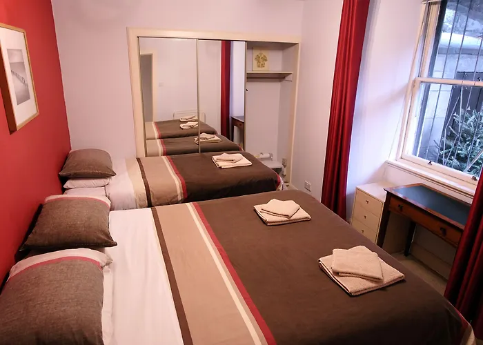 Regent House - Centre 3* Edinburg