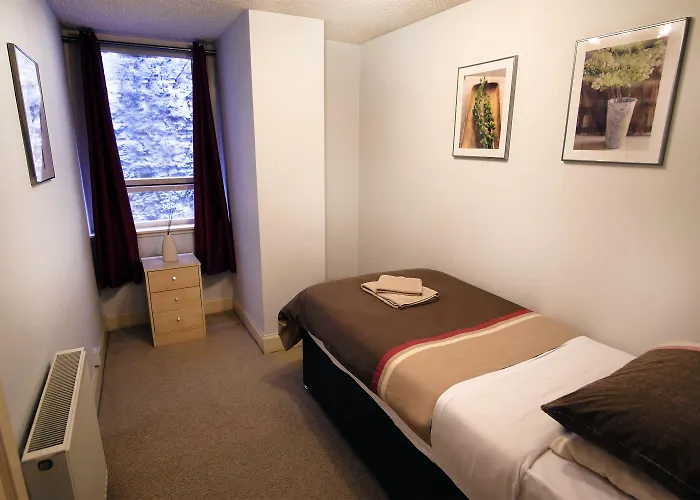 Regent House - Centre Konukevi 3*