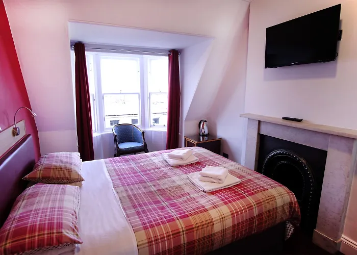 Regent House - Centre 3*