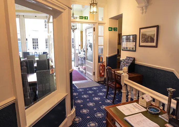 Regent House - Centre Edinburgh
