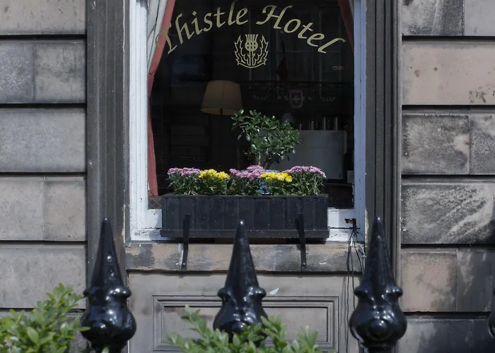 Hotel Thistle 3*