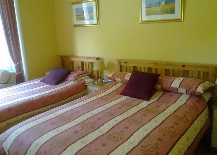 Mackenzie Πανσιόν