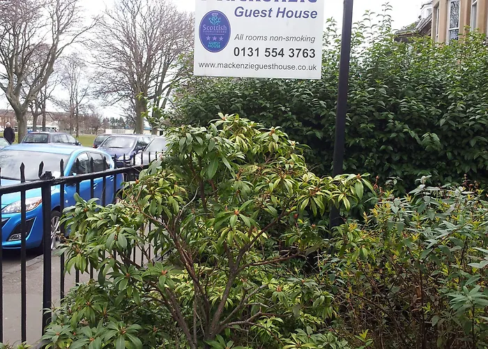 Πανσιόν Mackenzie 3*