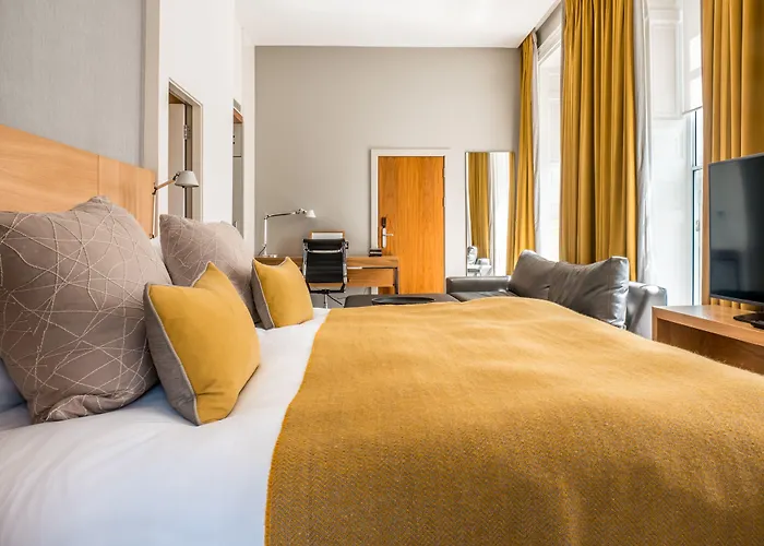 Hotel Apex Waterloo Place 4*