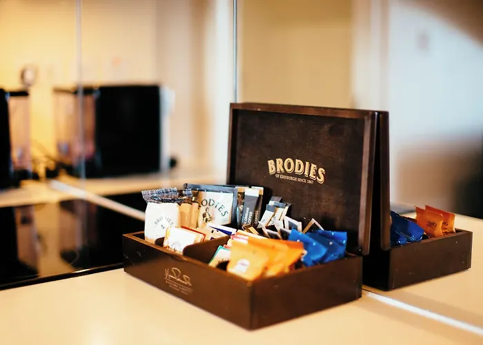 Aparthotel Fraser 4*