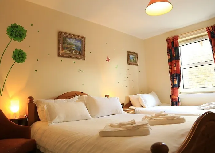 Twin Lions Edinburgh