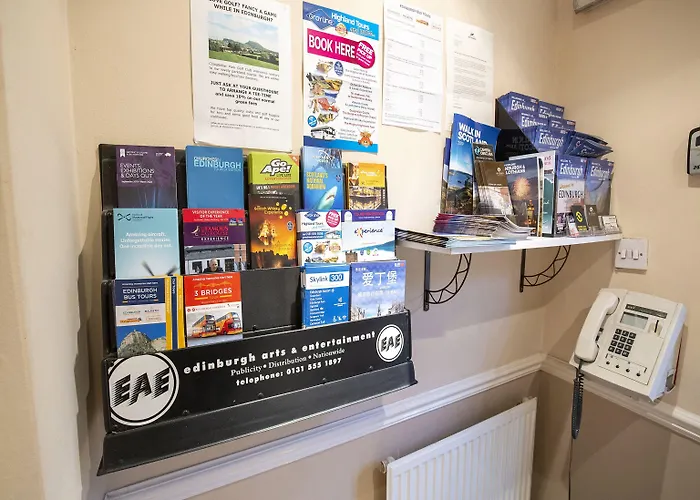 Arden Guest House, Craigmillar Castle