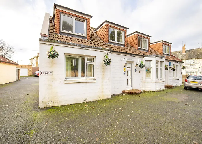 Arden Guest House, Craigmillar Castle Hotel