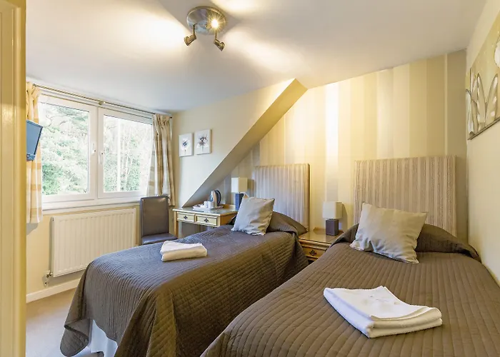 Arden Guest House, Craigmillar Castle Hotel