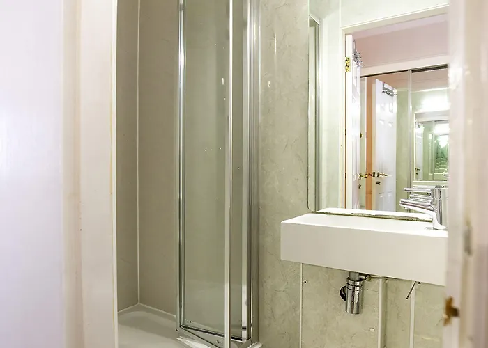 Arden Guest House, Craigmillar Castle 호텔 에든버러