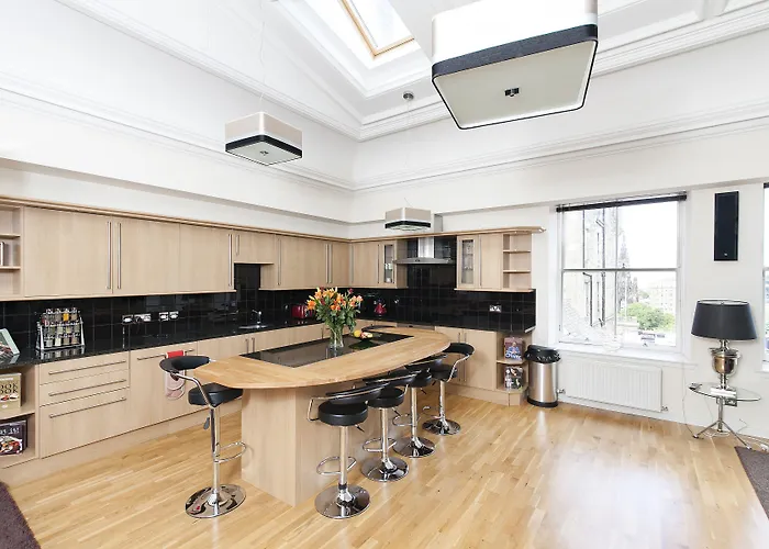 Burnets * אדינבורו