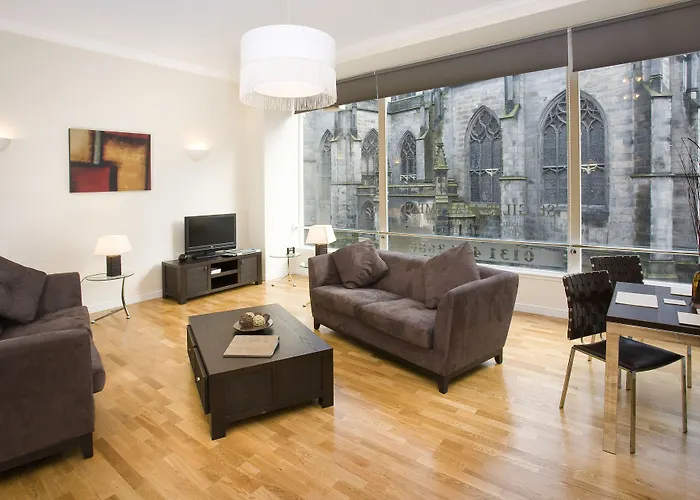 Burnets אדינבורו