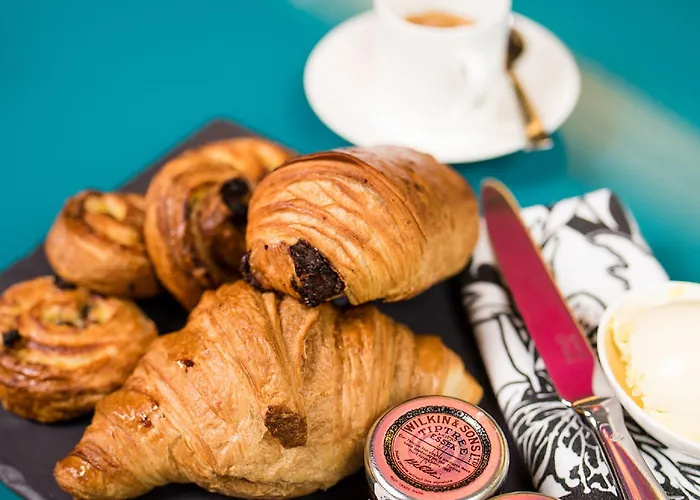 Radisson Collection Hotel, Royal Mile 5*