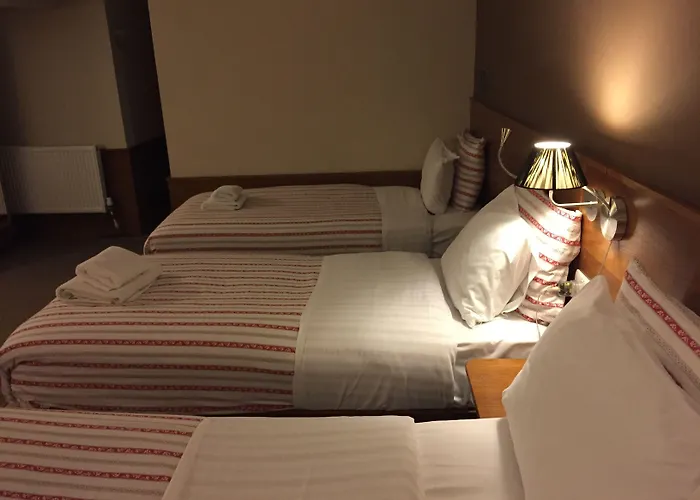 House 3* 爱丁堡