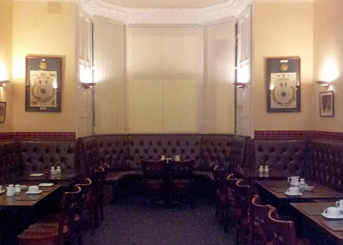 The Guards 3* Edinburg