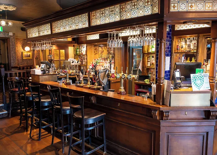 Hotell Whisky House 3*