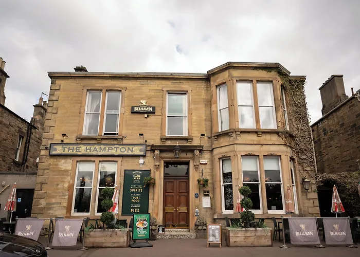 Whisky House 3* Edinburgh