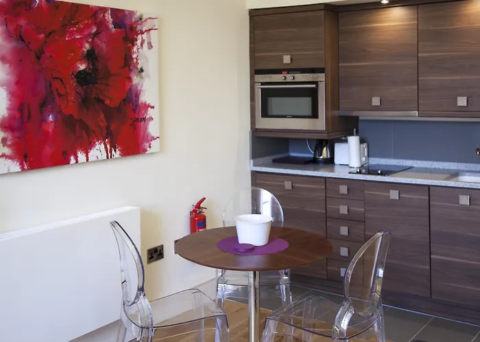 Clarendon Luxury Hotell