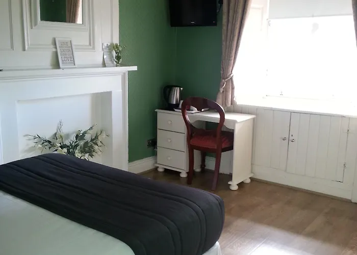 Townhouse Πανσιόν 3*