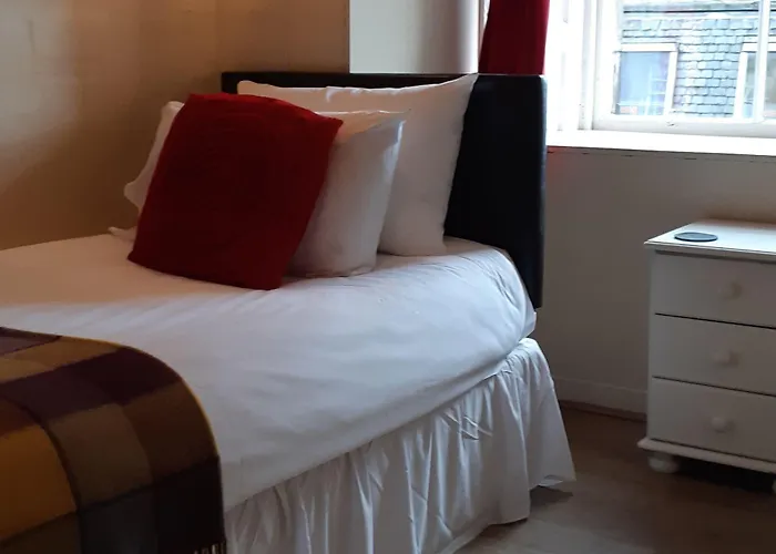 Townhouse 3*