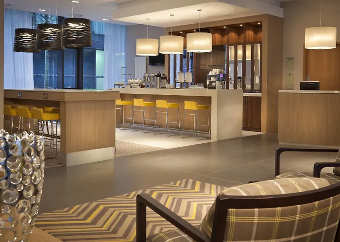By Marriott Hotel Edinburgh