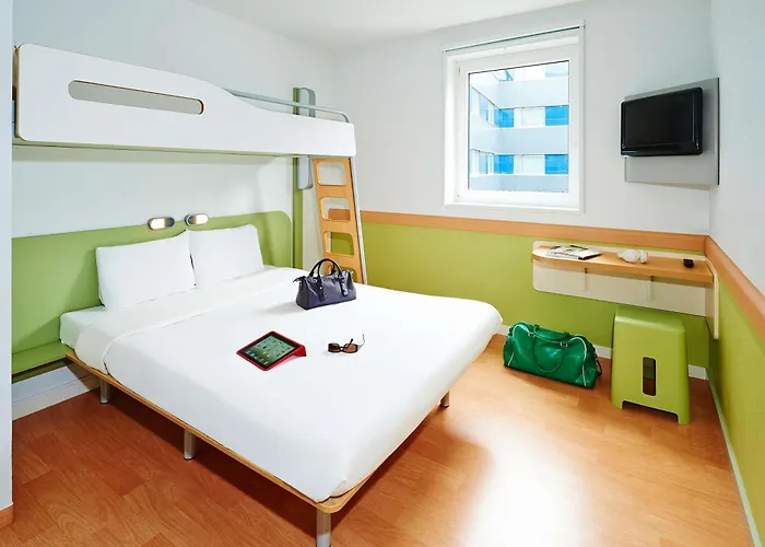Ibis Budget Park מלון 3*