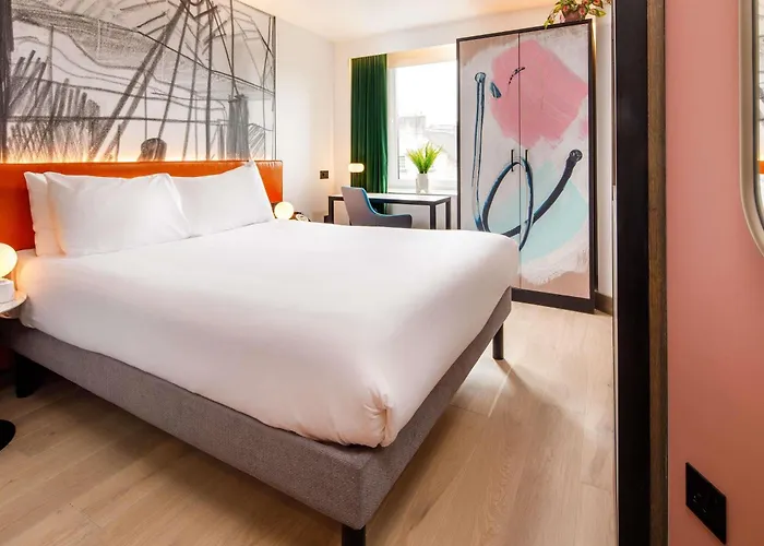 Ibis Styles St Andrew Square Edinburgh