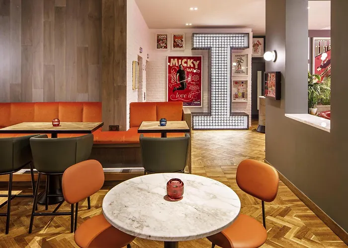 Hotel Ibis Styles St Andrew Square