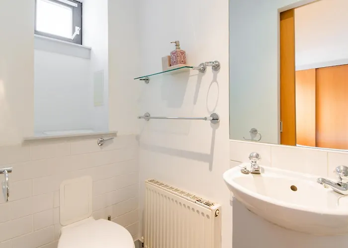 Semesterbostad Modern Flat In The Middle Of Old Town Edinburg