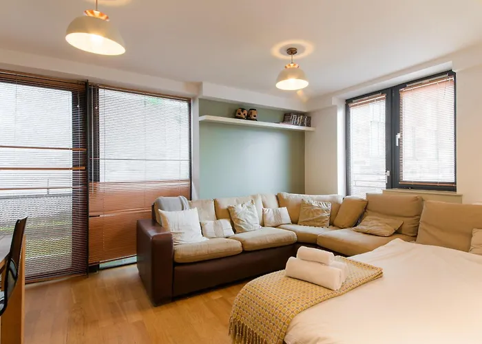 Modern Flat In The Middle Of Old Town *
