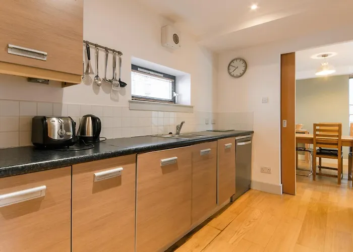 Modern Flat In The Middle Of Old Town Semesterbostad *