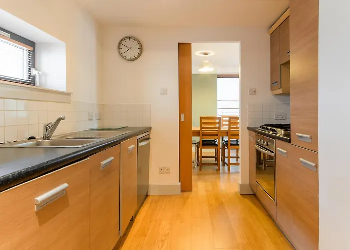 Semesterbostad Modern Flat In The Middle Of Old Town *