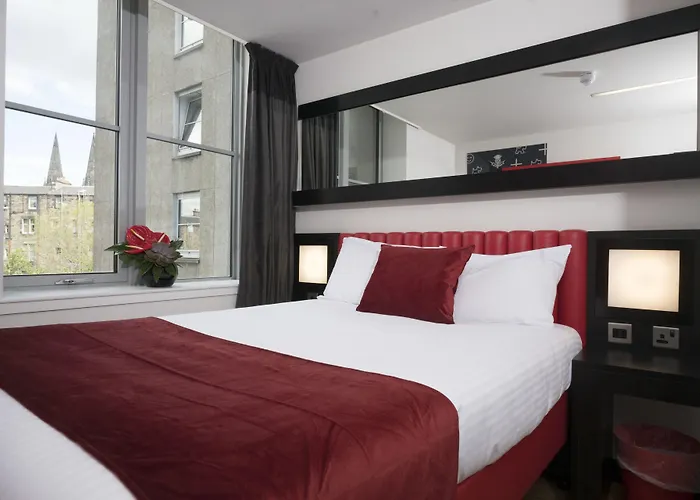 Haymarket Hub Hotel 3*