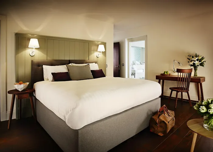 Old Town Chambers, Autograph Collection