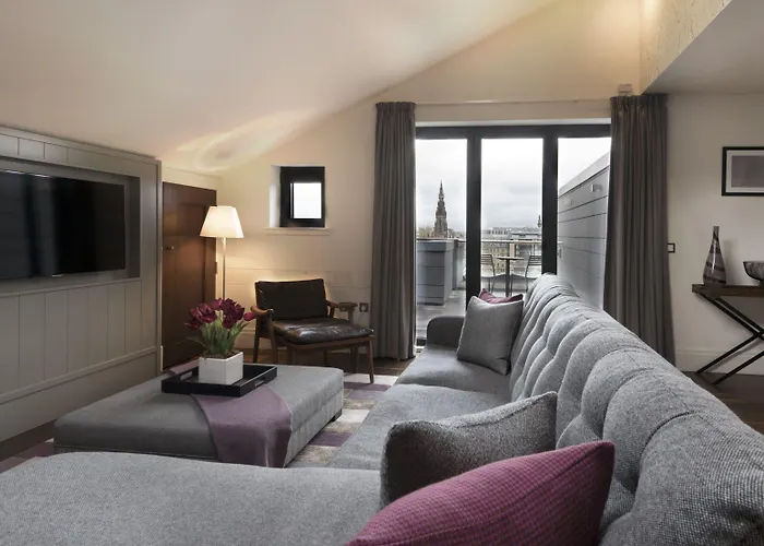 Aparthotel Old Town Chambers, Autograph Collection 5*