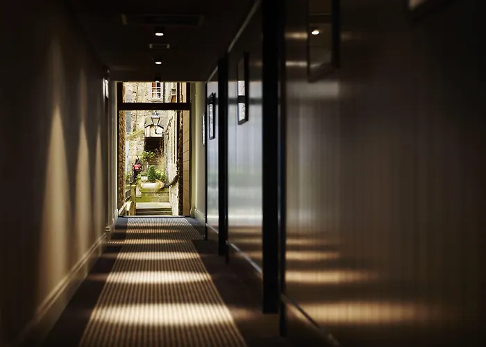 Aparthotel Old Town Chambers, Autograph Collection 5*