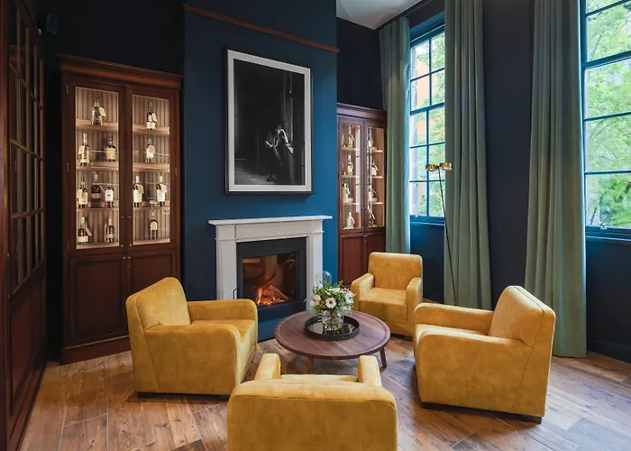 Aparthotel Old Town Chambers, Autograph Collection 5*