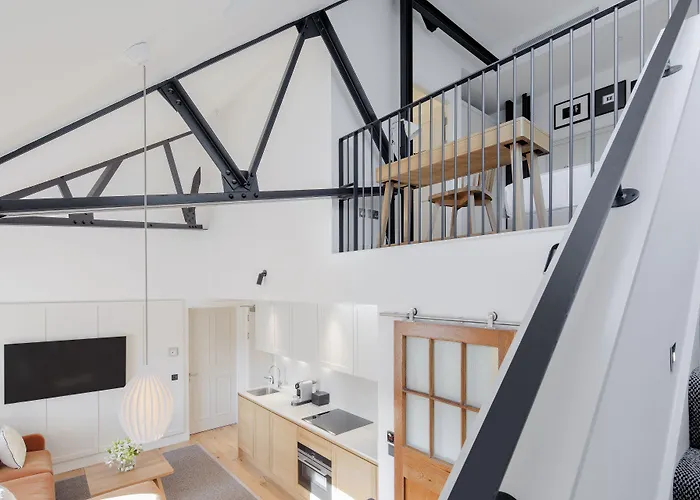 Old Town Chambers, Autograph Collection