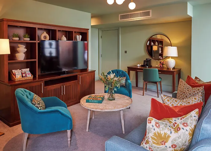 Du Vin Otel 4*
