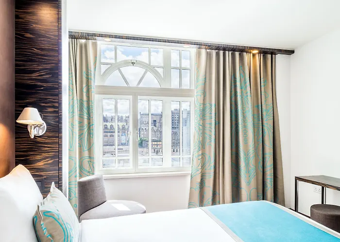 One Edinburgh-princes 3*