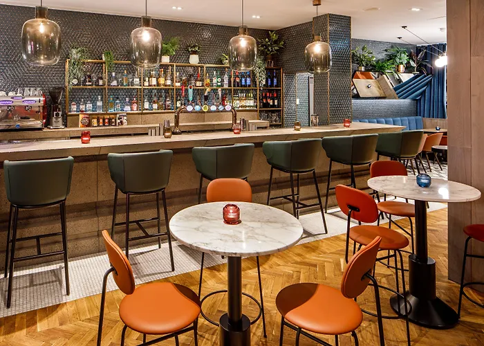 Ibis Styles St Andrew Square 3* Edinburgh