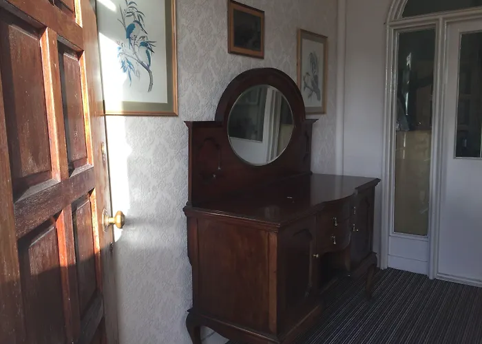 Guest house Adelphi 3*