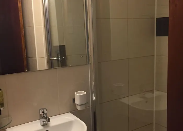 Guest house Adelphi 3*