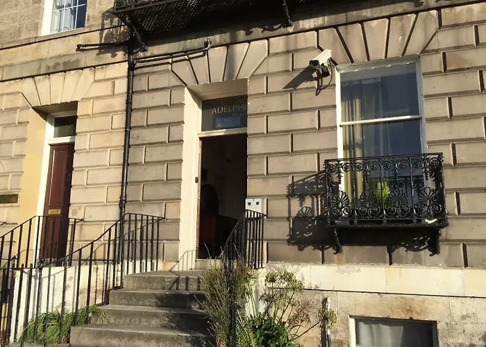 Adelphi Guest house 3*