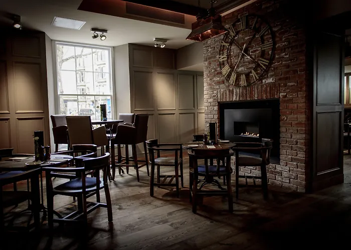 The Raeburn Hotel