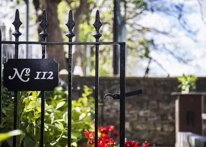 Hotel The Raeburn 4*