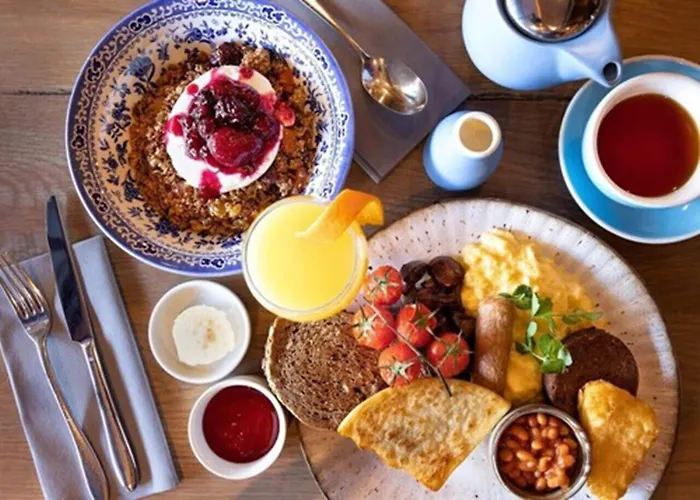 Hotel The Raeburn 4*