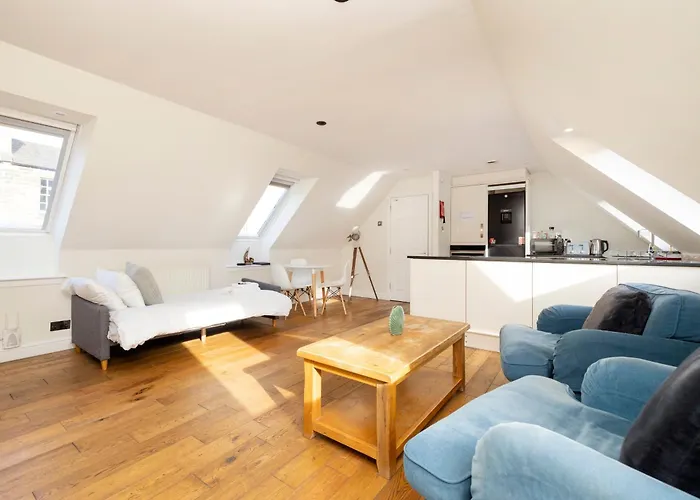 Joivy Lovely Flats Near The Centre Edinburgh